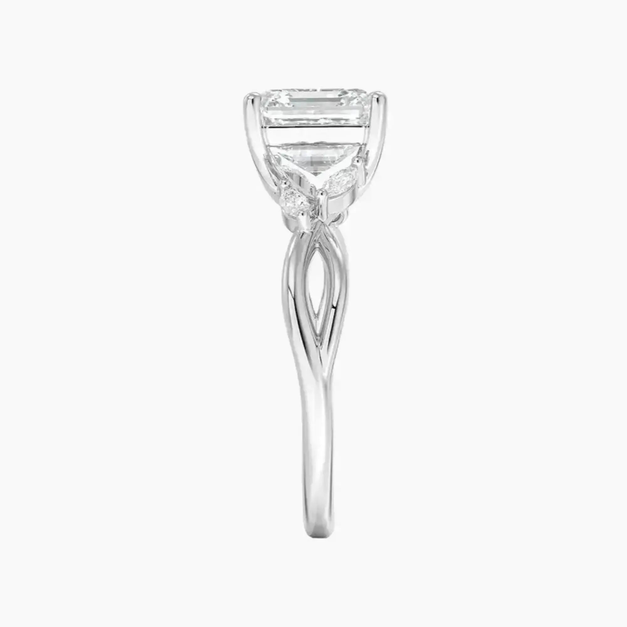 Amara Asscher Designer 1.5 Carat Lab Grown Diamond Engagement Ring in 18K Yellow Gold
