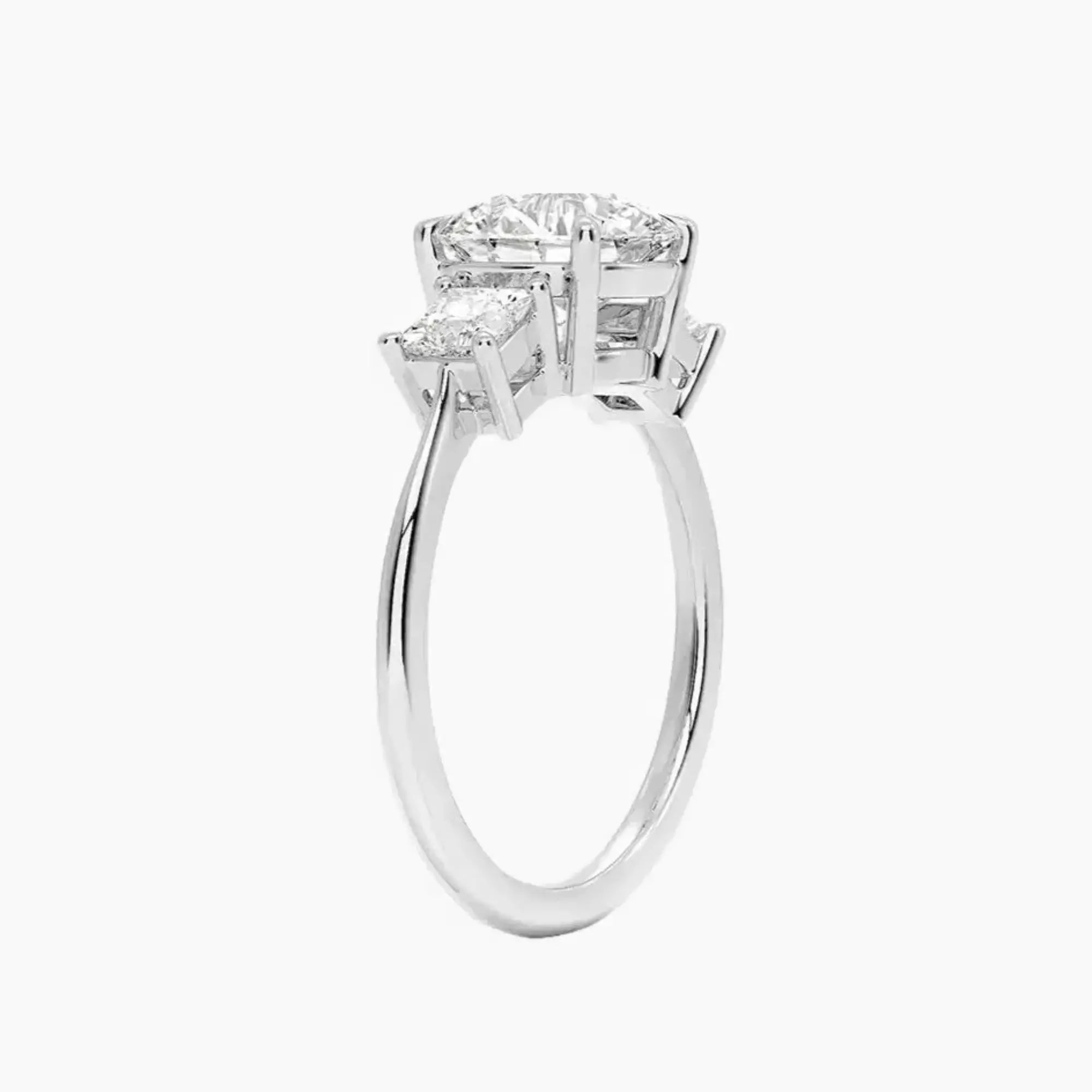 Vespera Round Three Stone Diamond Ring Setting in 14K Yellow Gold